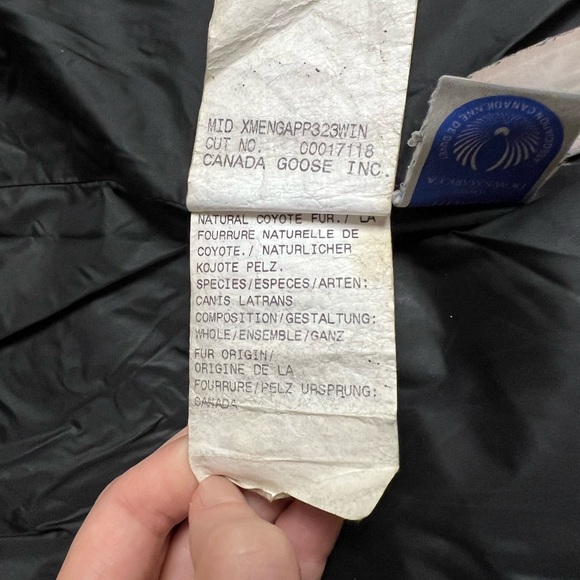 Canada Goose Shelburne Parka - Picture 10 of 10